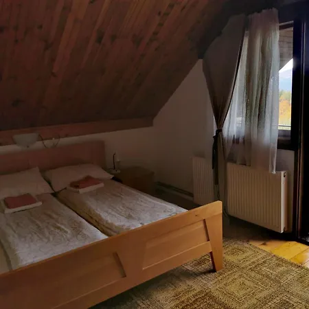 Planinski Mir Apartment *